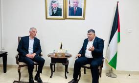 خلال ورشة عمل حول قضايا الأسرى والمحررين… محافظ نابلس يستقبل وزير شؤون الأسرى