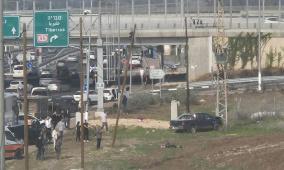 بالفيديو: مقتل مستوطنين وإصابة 6 في عملية دهس وطعن قرب العفولة