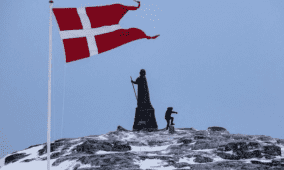 غرينلاند ترد على تهديدات ترامب بضم الجزيرة