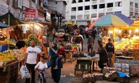 بلدية طولكرم لراية: إجراءات مستمرة لإزالة التعديات وتنظيم البسطات