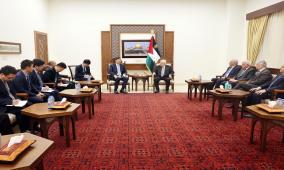 الرئيس عباس يستقبل المبعوث الصيني الخاص إلى الشرق الأوسط