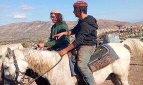 مستوطنون يعيقون عمل طواقم لجنة الانتخابات في تجمع يرزة شرق طوباس