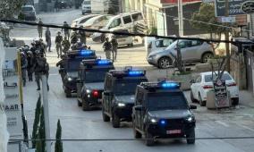 الاحتلال يواصل عدوانه على مناطق شمال شرق القدس ويقتحم مخيم قلنديا