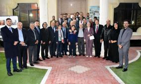 فتوح يلتقي الجالية الفلسطينية في البحرين