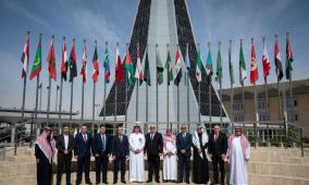 وزير الداخلية والوفد المرافق يشاركون في افتتاح معرض الدفاع العالمي 2026