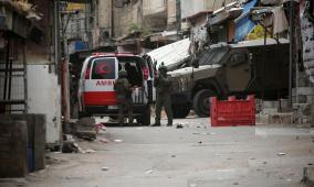 قوات الاحتلال تقتحم مخيم بلاطة وتجبر عائلات على إخلاء منازلها