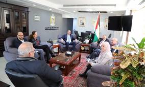 شراكة استراتيجية لتعزيز الاستثمار في قطاع الطاقة المتجددة