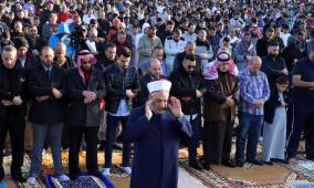 كيفية صلاة عيد الفطر وعدد التكبيرات الصحيحة