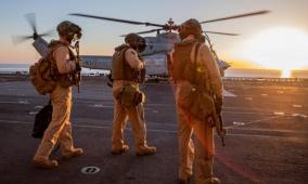 أكسيوس: إدارة ترامب تدرس خيارات عسكرية ضد إيران تشمل قصفًا واسعًا واحتمال تدخل بري