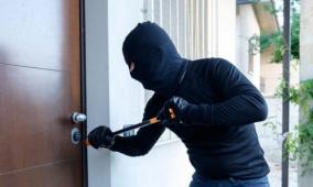 كشف ملابسات سلسلة سرقات لعدد من الفلل في أريحا