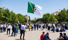 تفاصيل أطول عطلة في تاريخ الجزائر 2026: رزنامة الإجازات المدرسية والرسمية