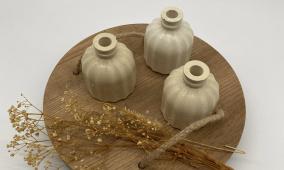 قصة نجاح “Blue Stone”.. شابة فلسطينية تحوّل الحجر والزجاج إلى فن