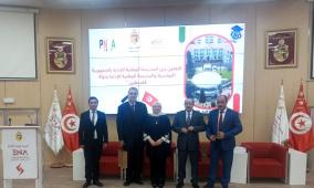 الوزير أبو زيد يُلقي محاضرة أمام طلبة وخريجي المدرسة الوطنية للإدارة في تونس