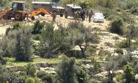 الاحتلال يستولي على جرافتين في دير غسانة شمال غرب رام الله