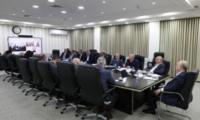 رئيس الوزراء يبحث مع الاتحاد العام للصناعات سبل الارتقاء بالقطاع الصناعي وتعزيز مساهمته في الاقتصاد الوطني