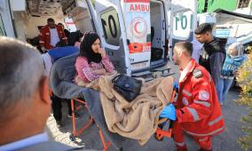 غزة: مغادرة 126 مريضا ومرافقا عبر معبر رفح لتلقي العلاج