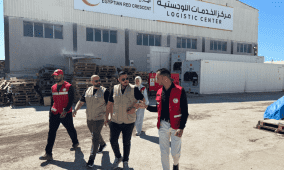 وفد جمعية روابي يزور العريش برفقة الهلال الأحمر المصري لبحث آليات توسيع الاستجابة الإنسانية في غزة