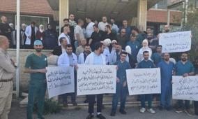 لوّحت بالإغلاق الشامل.. نقابة الأطباء تصدر بياناً تحذيرياً بشأن الاعتداءات على الكوادر الطبية