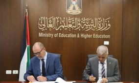 "التربية" و"اليونيسف" توقّعان الخطة السنوية لقطاع التعليم  