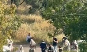 فيديو| لليوم الثاني: مستعمرون يؤدون طقوساً تلمودية عند مدخل سنجل شمال رام الله