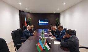 الوزير حجاوي يبحث مع نظيره الاذربيجاني تعزيز التعاون المشترك 
