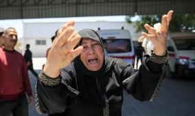 غزة: شهيدتان إحداهما طفلة وإصابات باستهداف خيمة في خانيونس