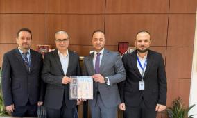 الشركة الفلسطينية لخدمات الدفع تهنئ الدكتور فراس ملحم وتبحث آفاق التعاون في مجالات الدفع الإلكتروني والتحول الرقمي