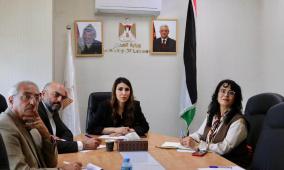 وزارة العمل والأونروا تناقشان الجهود لدعم اللاجئين الفلسطينيين وتعزيز فرص التشغيل والصمود