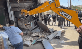 بالفيديو | الاحتلال يشرع بهدم مطعم في حي المصرارة بالقدس