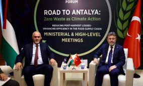 سليمية يطرح تحديات واحتياجات القطاع الزراعي الفلسطيني وإعادة إعماره في غزة خلال منتدى الفاقد من الغذاء بإسطنبول