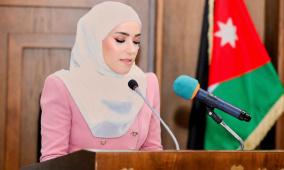 ليس الحب أن تبقى... بل أن تختار البقاء كل مرة
