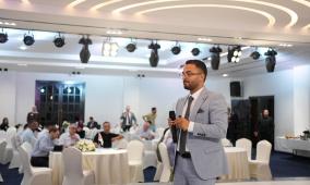 شركة CFI تعقد دورة تدريبية مجانية لتعليم التداول في مدينة الخليل