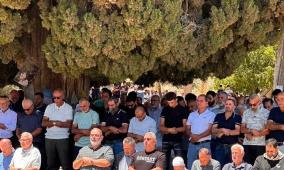70 ألفا يؤدون صلاة الجمعة في المسجد الأقصى