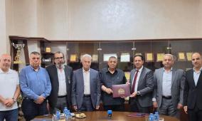 "فلسطين الأهلية" توقع اتفاقية لدعم 100 طالب مقدسي مع المؤتمر الوطني ووكالة بيت مال القدس