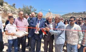  وزير الزراعة يفتتح ويتفقد مشاريع تنموية وإنتاجية ويوقع اتفاقيتين لإنشاء متنزهين زراعيين في جنين