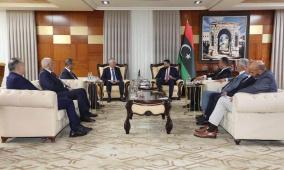 وزير الصناعة يعقد سلسلة لقاءات في ليبيا لتعزيز التعاون الاقتصادي والصناعي