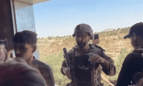 مستوطنون يهاجمون المواطنين ومتضامنين في جوريش جنوب نابلس
