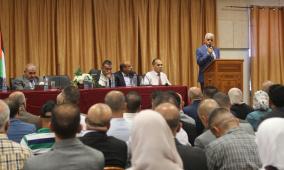 برهم يسلّم كتب التكليف لمديري المدارس الجدد