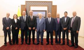 رئيس المحكمة الحركية لـ"فتح" وأعضاؤها يؤدون اليمين القانونية أمام الرئيس