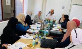 جمعية المرأة العاملة تعقد لقاءً حوارياً مع لجنة الانتخابات المركزية بنابلس لتعزيز الوعي والمشاركة السياسية للشباب والنساء