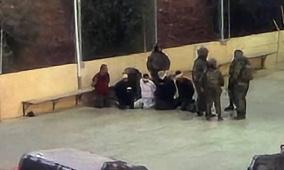 مستوطنون يهاجمون مسجدا في بلدة إذنا والاحتلال يعتقل 7 مواطنين