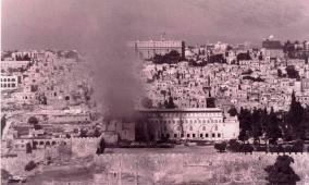 57 عاماً على إحراق الأقصى