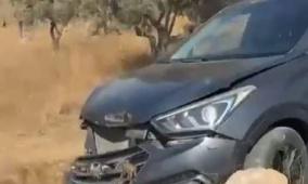 فيديو: مستوطنون يصدمون مركبة قرب قرية المغير برام الله