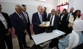 مصطفى يتفقد مدرسة بنات العبيات ويؤكد أهمية رفع مكانة التعليم