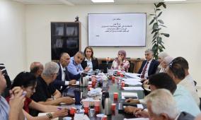 وكيل وزارة النقل والمواصلات يشارك في جلسة نقاش حول الاستثناءات في تقديم الخدمات ومنح التراخيص