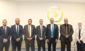 وحدة المتابعة المالية تجتمع مع هيئة مكافحة الفساد وجامعة الاستقلال
