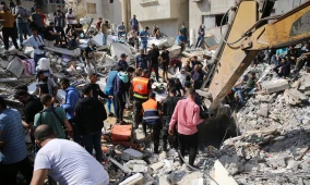 انتشال جثامين 17 شهيداً من تحت الأنقاض في غزة