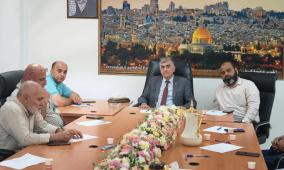النقل والمواصلات تبحث تنظيم وتطوير إجراءات فحص السائقين ورفع كفاءة الفاحصين