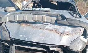 مستوطنون يحرقون مركبة ويحاولون اختطاف طفل في بيت أمر