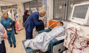 "بيت مال القدس" ترسم البسمة على وجوه الأطفال المصابين بالسرطان وأمراض الكلى في "المطلع"